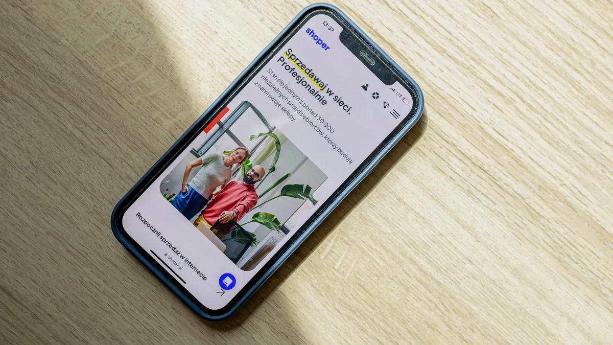 Using auctions to sell a website: platforms, timing and when auctions outperform listings Using auctions to sell a website: platforms, timing and when auctions outperform listings — Shoper.pl website visible on