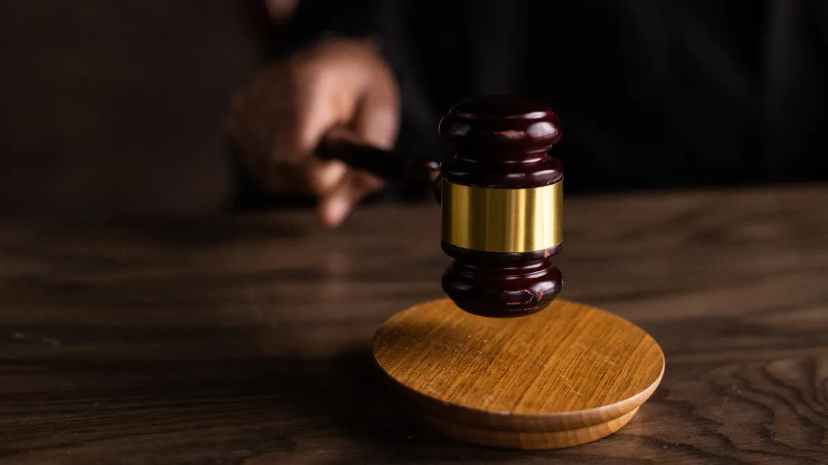 Using auctions to sell a website